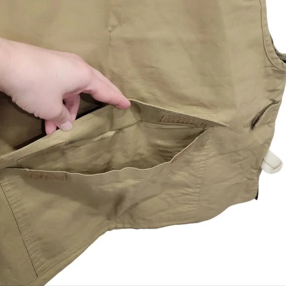 Vintage Gardeners Eden Utility Field Vest Tan Lightweight Safari Camping… - Picture 9 of 16